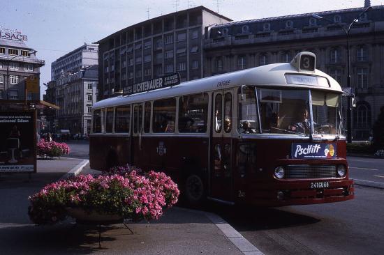 1280px-JHM-1971-1090_-_Mulhouse,_bus_Chausson