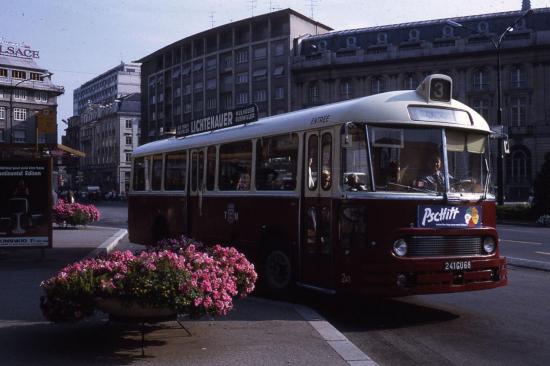 JHM-1971-1090_-_Mulhouse,_bus_Chausson